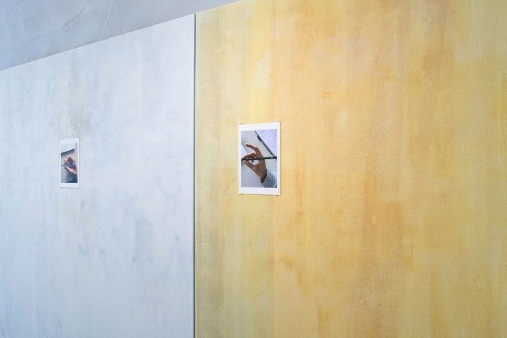 Kathi Hofer <i>Figur 3</i>, Inkjetprint auf Fine Art Papier, 2021 Ausstellungsansicht, kunstraum pro arte, 2021 Foto: Sven Buchholzer