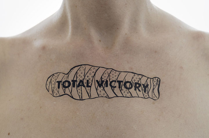 Roee Rosen, <i>The Gaza War Tattoos</i>, 2024, Auftragsarbeit für die Ausstellung Horror Patriae, steirischer herbst, Graz, Courtesy: Roee Rosen