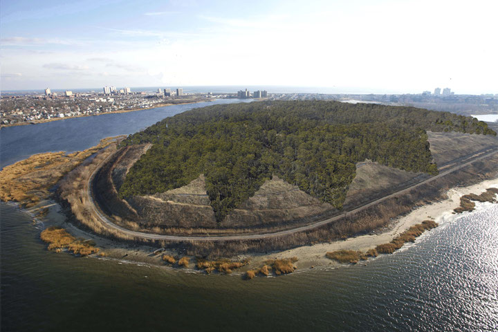 Agnes Denes, <i>A Forest for New York – A Peace Park for Mind and Soul</i>, A Project for the Edgemere Landfill, Queens, New York, Renderings, 2014, © Agnes Denes, Courtesy: Leslie Tonkonow Artworks + Projects, New York