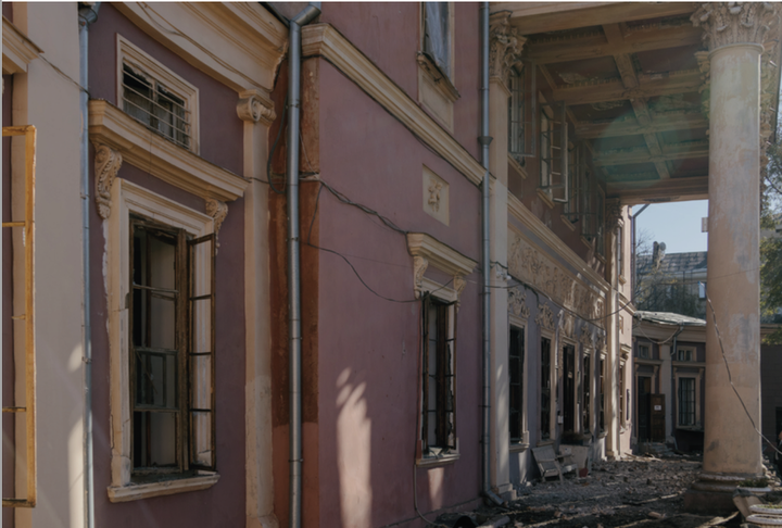 Potocki Palace (now the National Museum of Fine Arts Odessa), 1823-26, architect: Francesco Boffo. The building was damaged by a Russian missile attack on November 6, 2023. Photo: Tim Melnikov