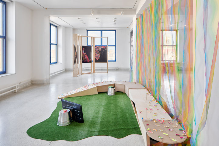 <i>No One Belongs Here More Than You</i>, Fotograf Festival 2022, Ausstellungsansicht, Nationalgalerie Prag, 2022, Foto: Jan Kolsky, Courtesy: Fotograf Festival