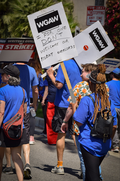 Strike of the Writers Guild of America, 21 June 2023, Source: flickr/ ufcw770